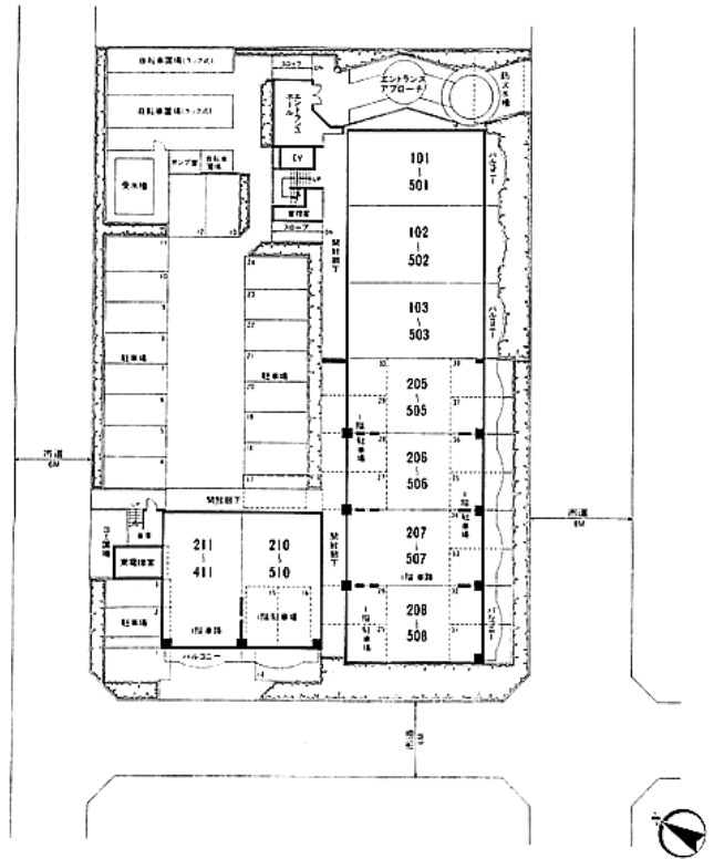 敷地内・建物