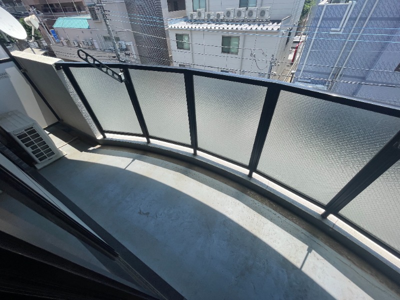 ※写真は別号室の参考写真になります。