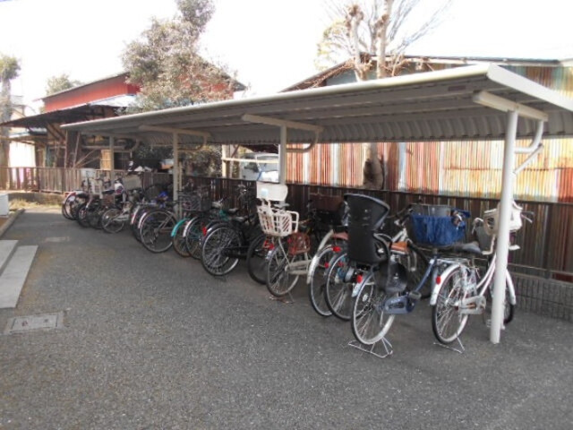 敷地内・建物