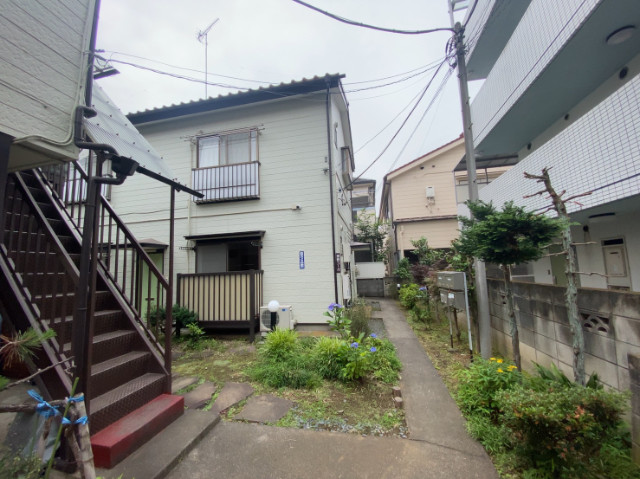 敷地内・建物