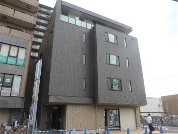 敷地内・建物
