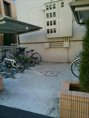 敷地内・建物