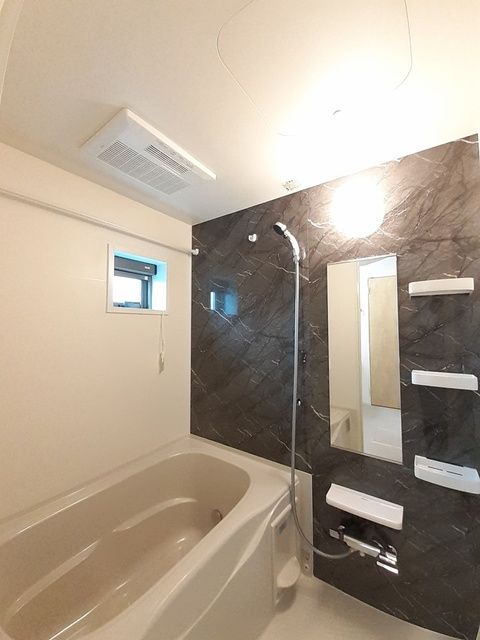 バス