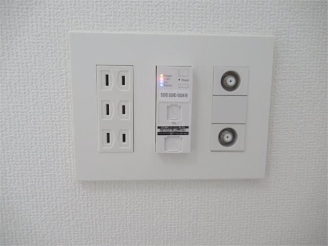 内装10