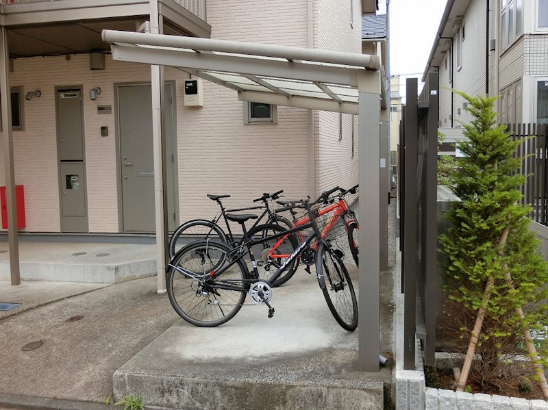 敷地内・建物