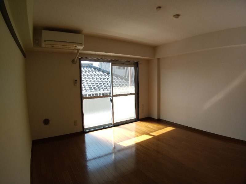 ※別部屋の参考写真です