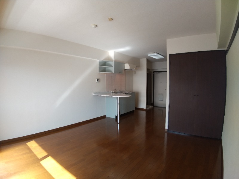 ※別部屋の参考写真です