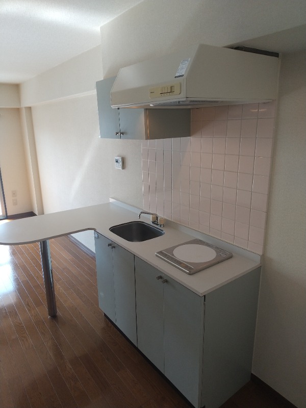 ※別部屋の参考写真です