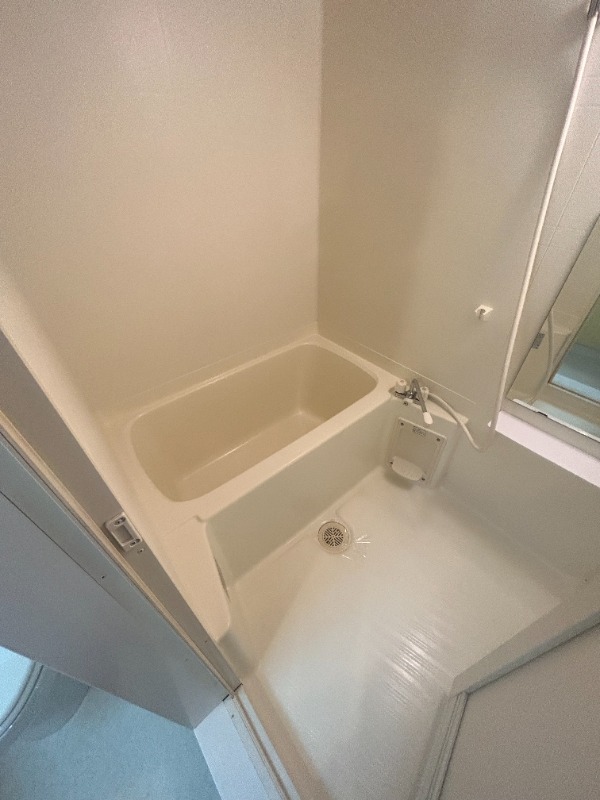※別号室の参考写真となります。