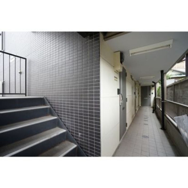 敷地内・建物
