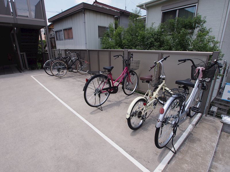 敷地内・建物