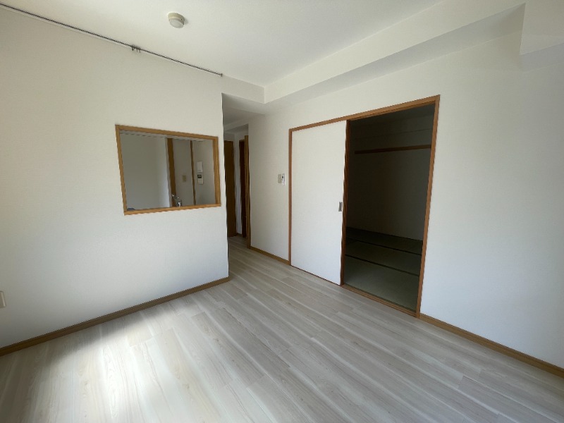 反転タイプの他のお部屋のお写真です