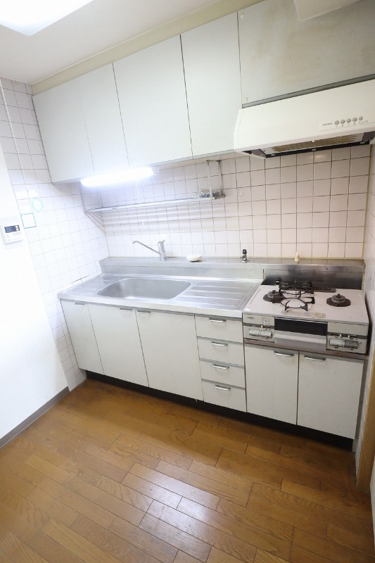 ※別部屋参考画像　※コンロは撤去予定