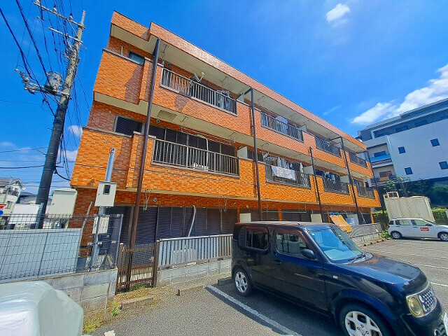 敷地内・建物