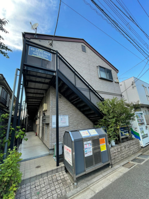 敷地内・建物