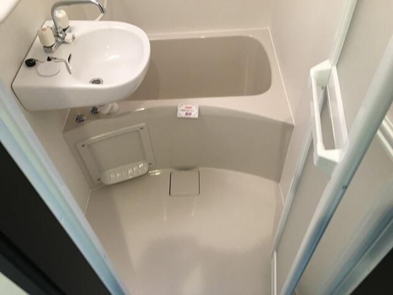 バス