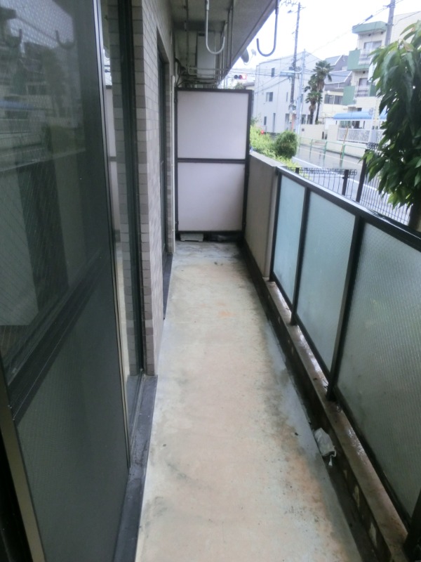 内装8