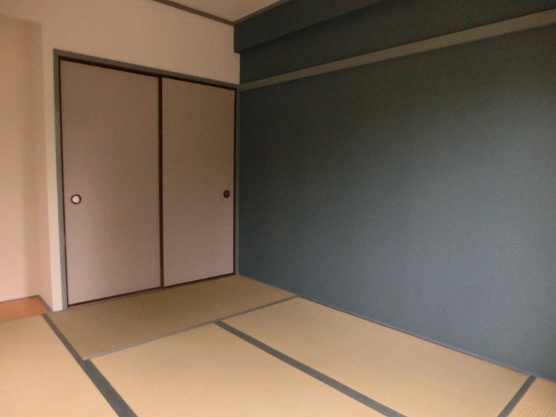 内装10