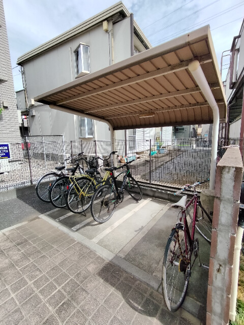 敷地内・建物
