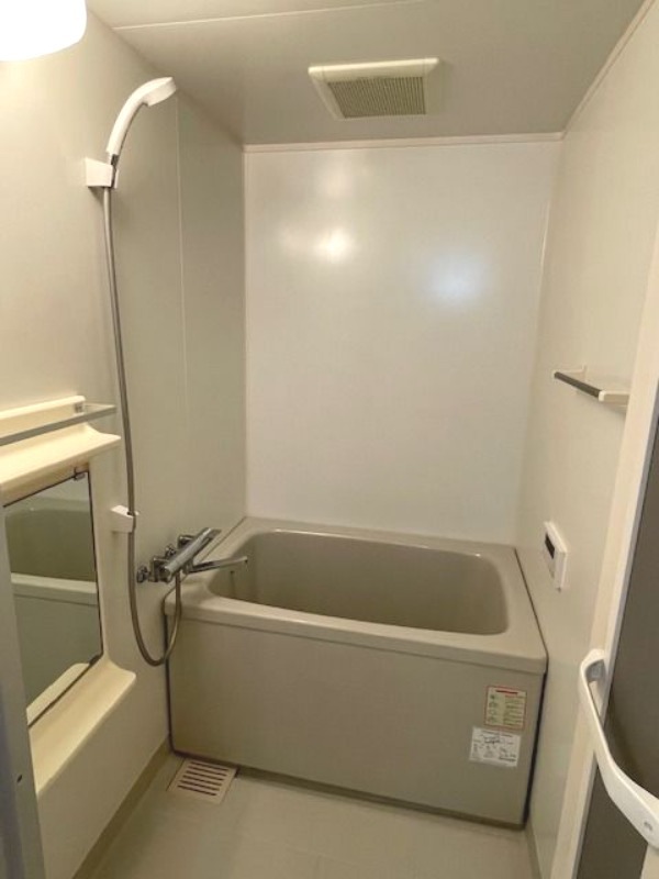 バス