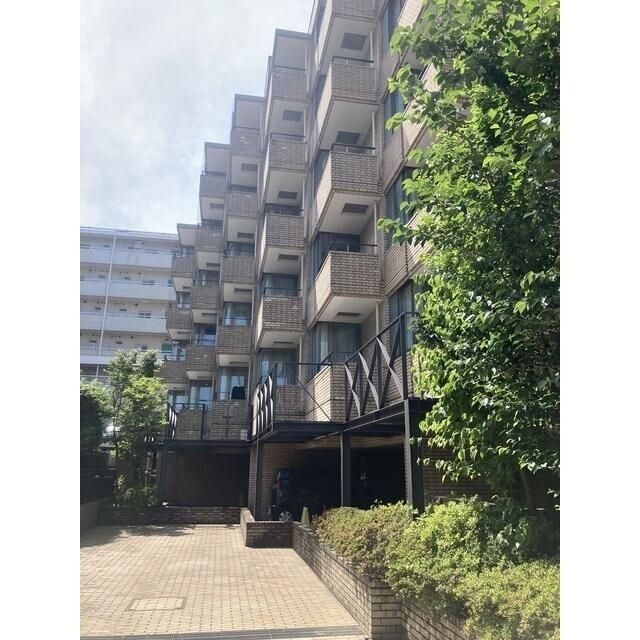 敷地内・建物