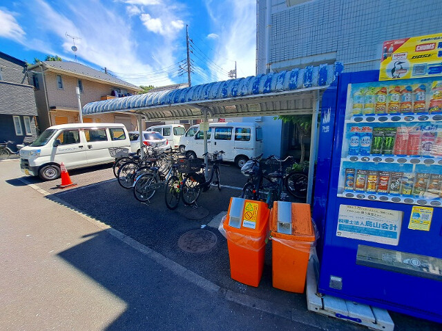 敷地内・建物