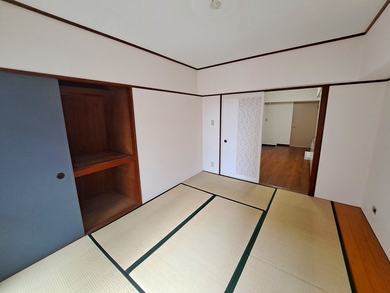 ※室内写真は別号室の同間取りの写真です。