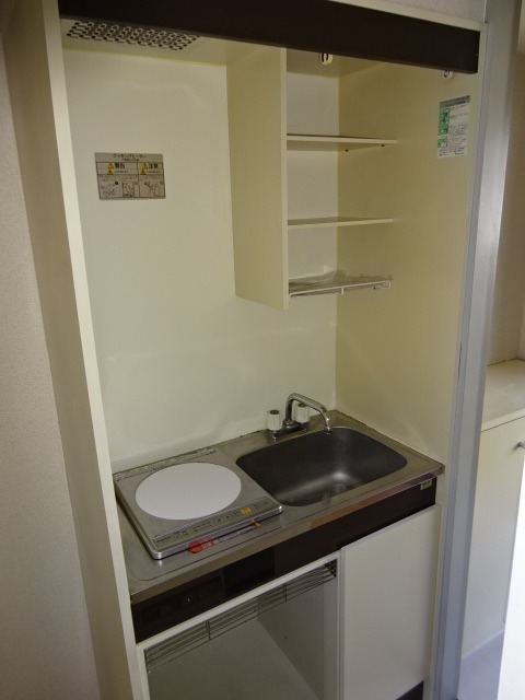 ＊他のお部屋の写真を代用しています。