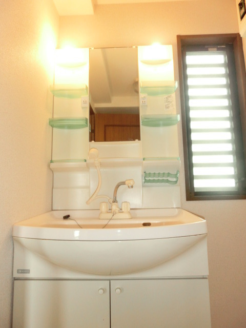 ＊同タイプの他のお部屋の写真です