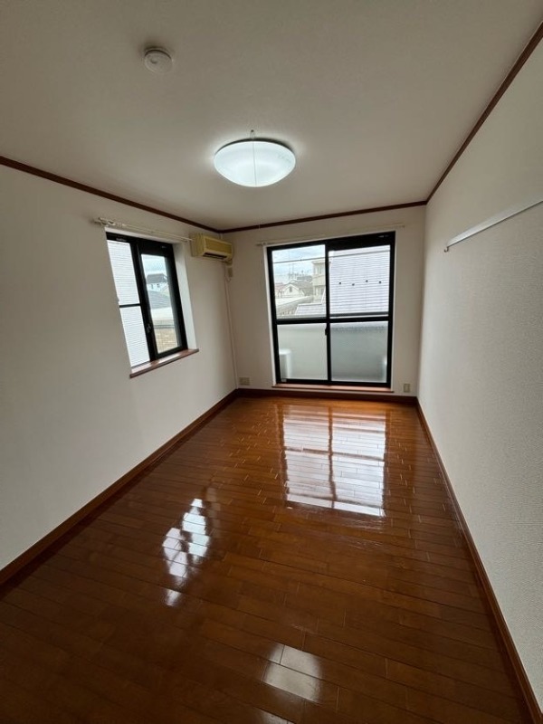 ＊退去前の為他のお部屋の同タイプの写真を掲載しています。