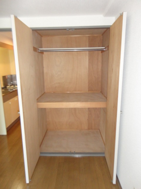 ＊退去前である為、他のお部屋の写真を掲載。