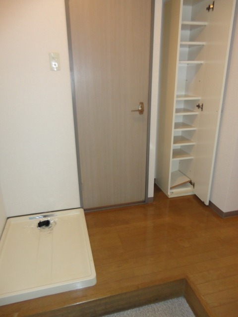 ＊退去前である為、他のお部屋の写真を掲載。