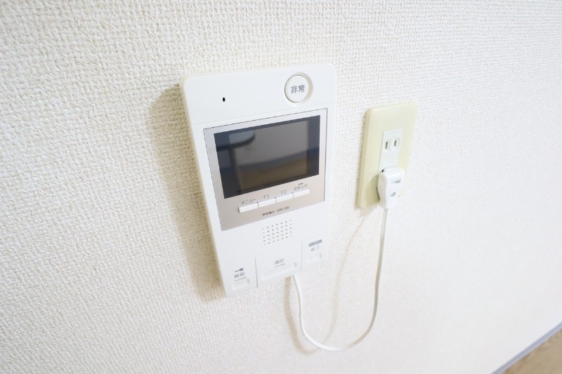☆安心のモニター付きインターホン