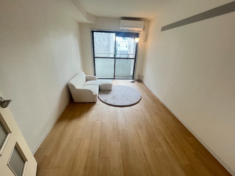 モデルルーム（設置済み家具プレゼント可）