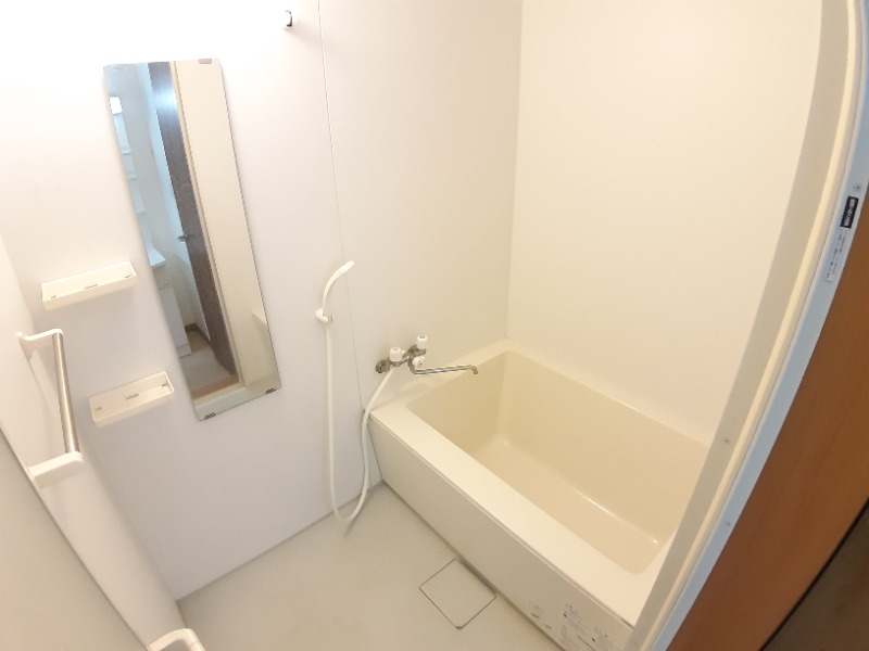 ※写真は201号室のものになります