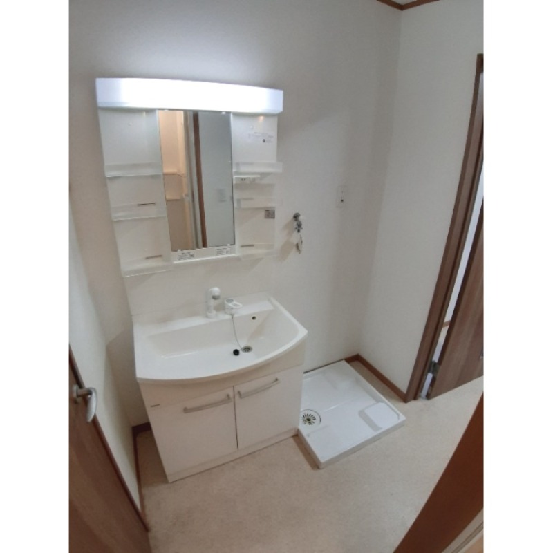 ※写真は201号室のものになります