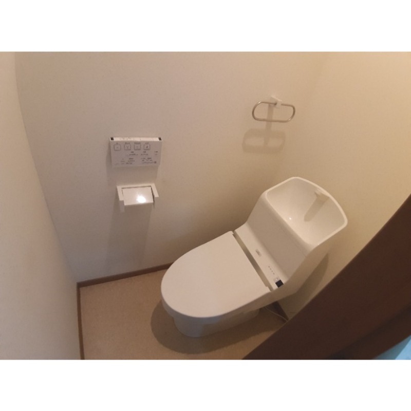 ※写真は201号室のものになります