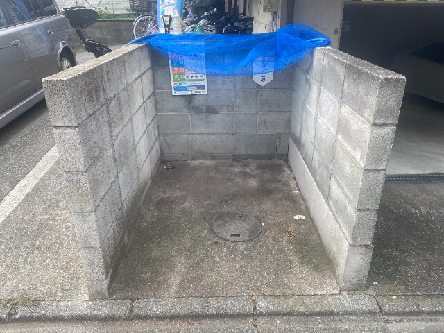敷地内・建物
