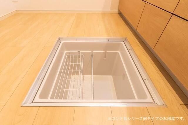 シリーズ同タイプの写真