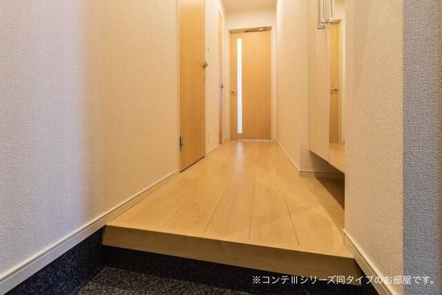 シリーズ同タイプの写真