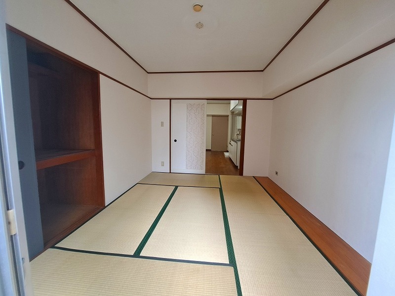 ※同タイプ別号室室内写真となります。