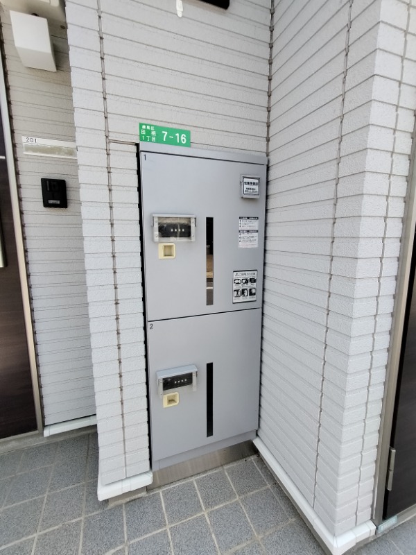 敷地内・建物