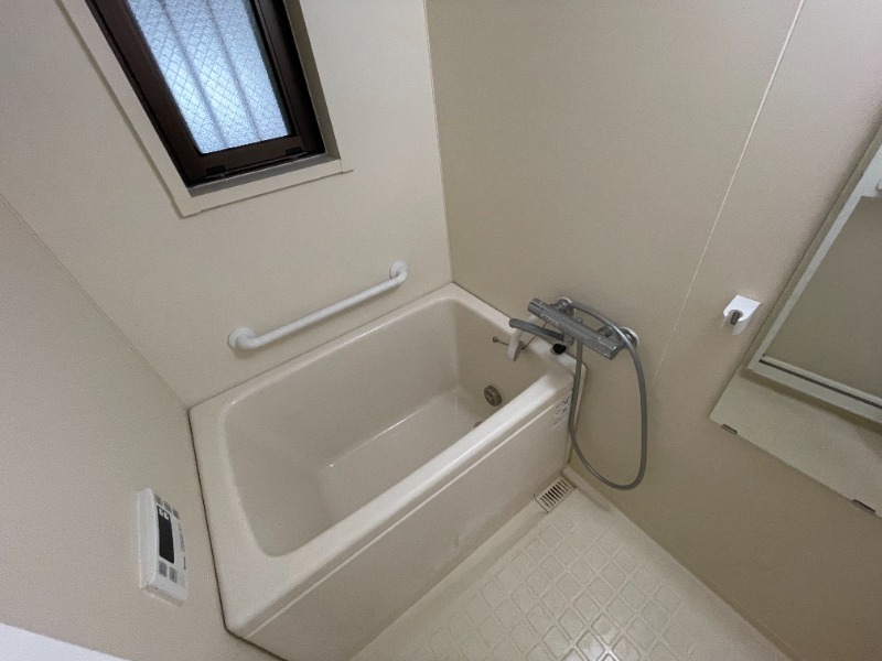 ※掲載写真は別号室の参考写真です。