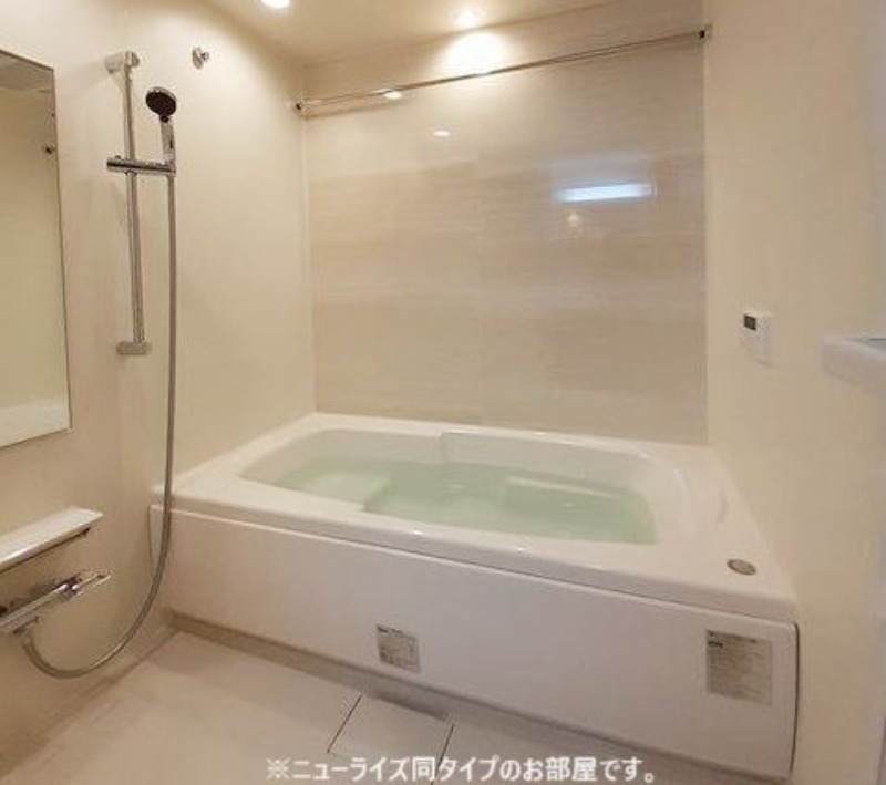 バス