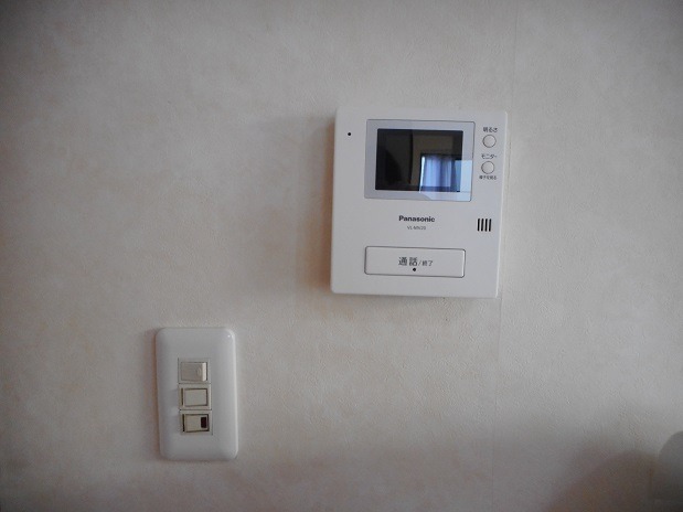 ※掲載の写真は別号室の参考写真です。