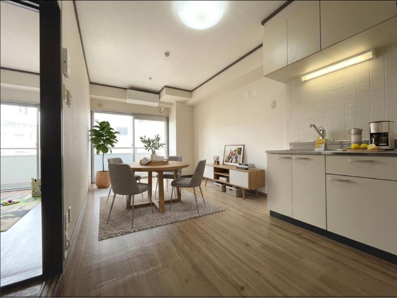 ※画像内の家具家電はCG加工をしています(別号室の参考写真）
