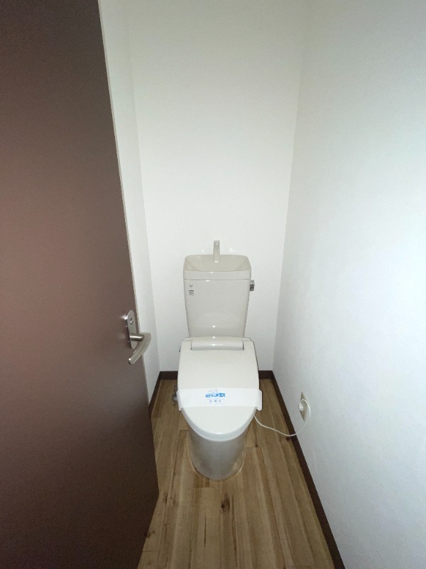 ※掲載の写真は別号室の参考写真になります。