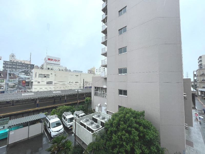 ※掲載の写真は別号室の参考写真になります。