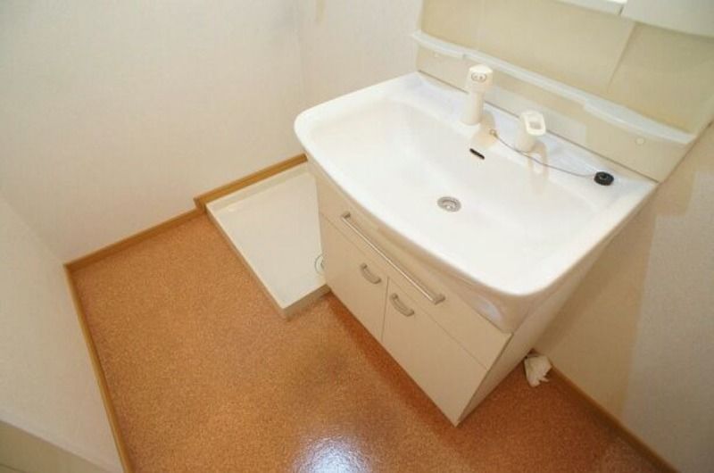 ※掲載写真は別号室の参考写真です