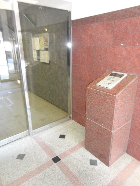敷地内/建物